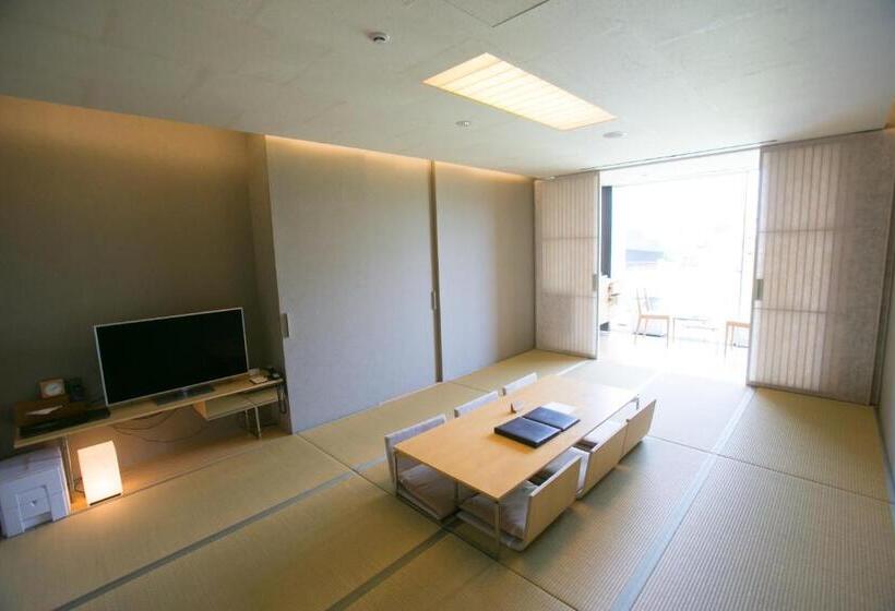 スタンダードルーム, The Meibia Miyazaki