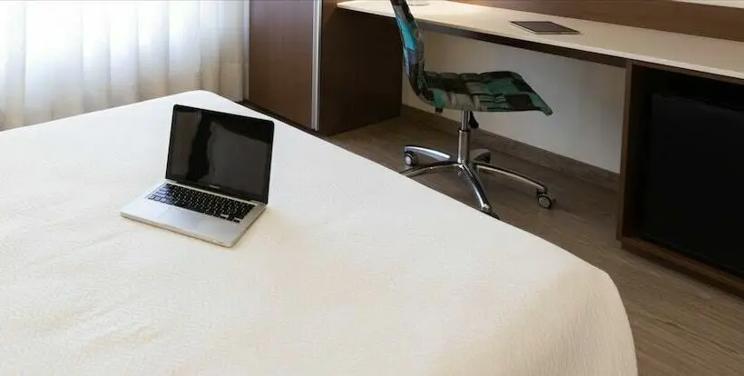 Huoneisto 1 Makuuhuone, Ibis Styles Curitiba Aeroporto