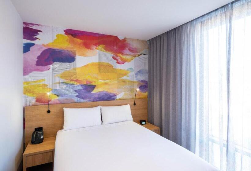 身障者適用スタンダードルーム, Ibis Styles Hobart