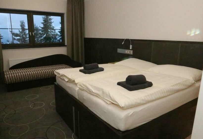 סטודיו סטנדרט עם מרפסת, Apartment Hotel Orion