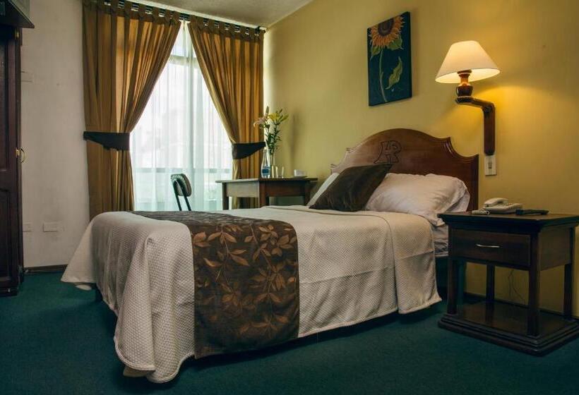 Номер Стандарт Индивидуальный, Podocarpus