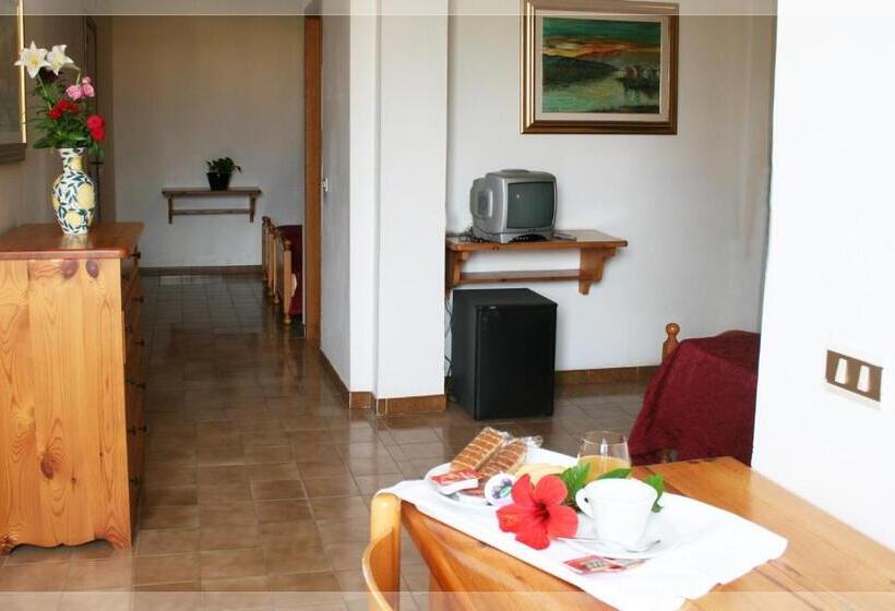 四人标准间, Residence Turium