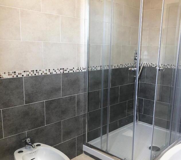 豪华三人间, Residence Turium