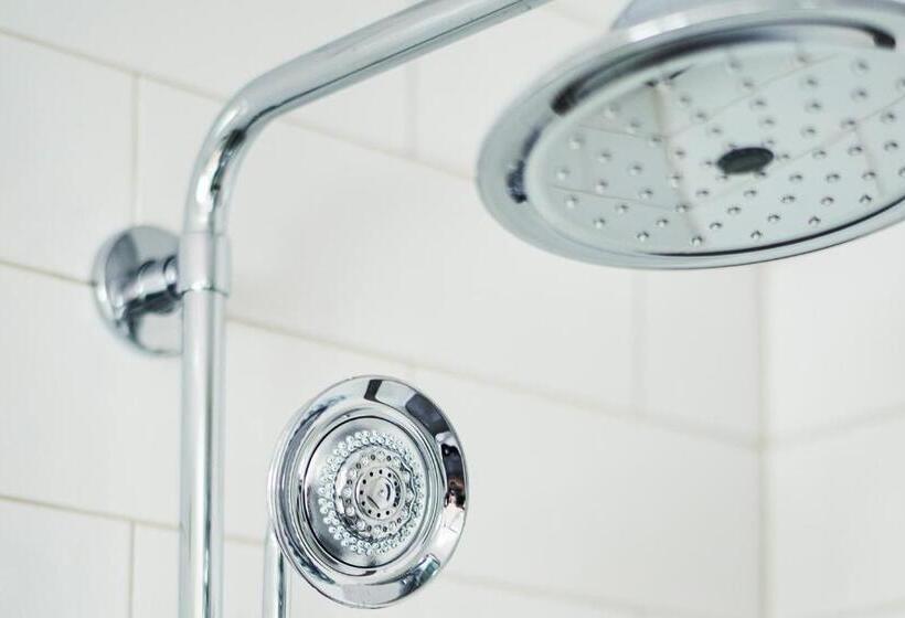 جناح سرير كينج, The Collector Inn    Saint Augustine