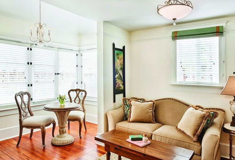 جناح ديلوكس, The Collector Inn    Saint Augustine