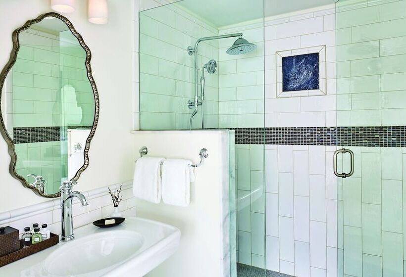 جناح ديلوكس, The Collector Inn    Saint Augustine