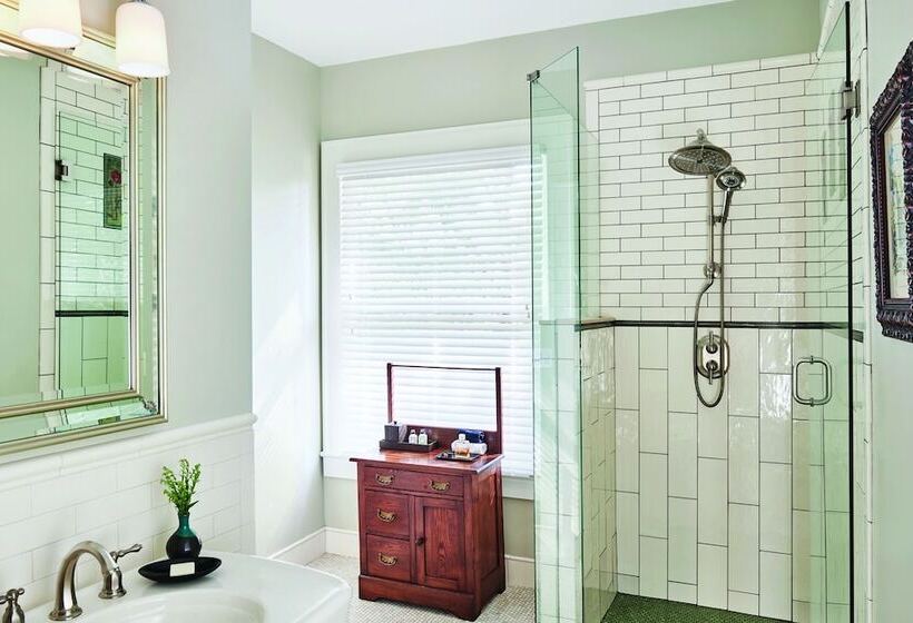 جناح ديلوكس, The Collector Inn    Saint Augustine