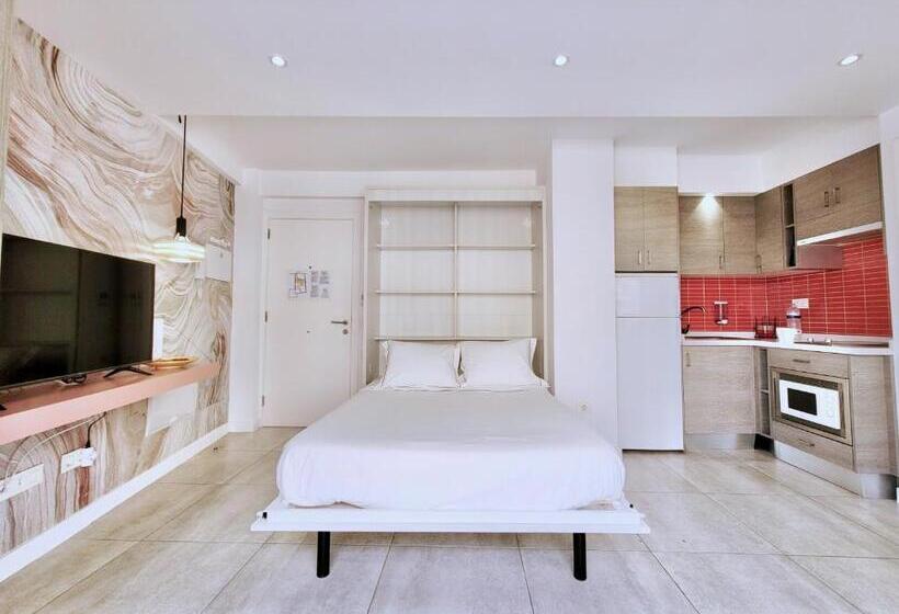 إستوديو ديلوكس, North Coast Apartments