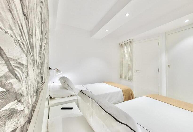 شقة غرفة واحدة مزودة بتراس, North Coast Apartments