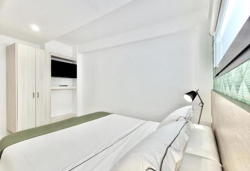 شقة غرفة واحدة مزودة بتراس, North Coast Apartments