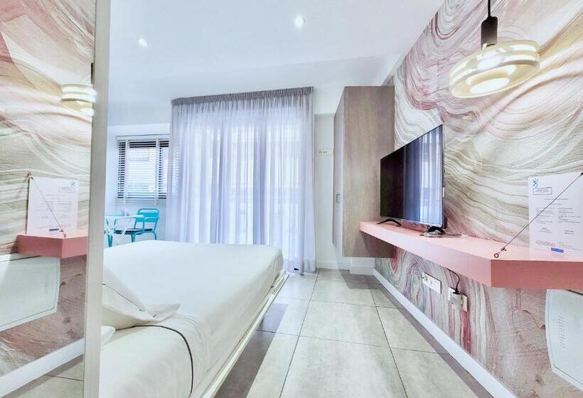 إستوديو ديلوكس, North Coast Apartments