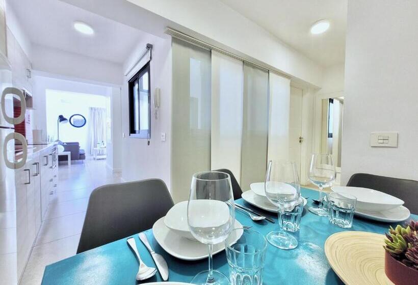 شقة غرفة واحدة مزودة بتراس, North Coast Apartments