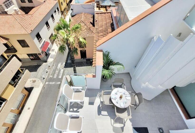 شقة غرفة واحدة مزودة بتراس, North Coast Apartments