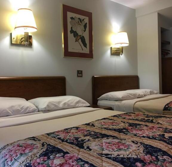 四人豪华间, Barberry Court Motel &cabins