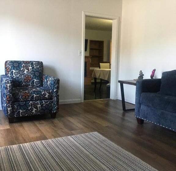 带3个卧室的公寓, Barberry Court Motel &cabins