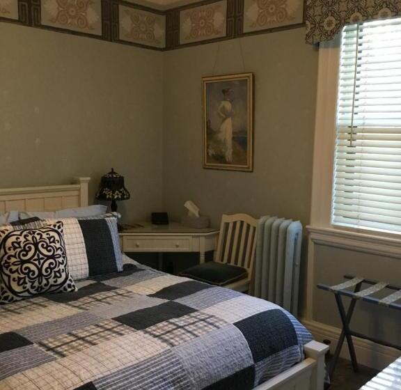 디럭스 룸, Amherst Inn