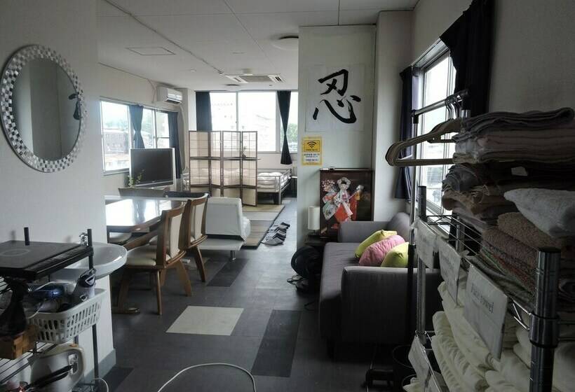 Family Room, Kyoto Guest House Ninja   Hostel