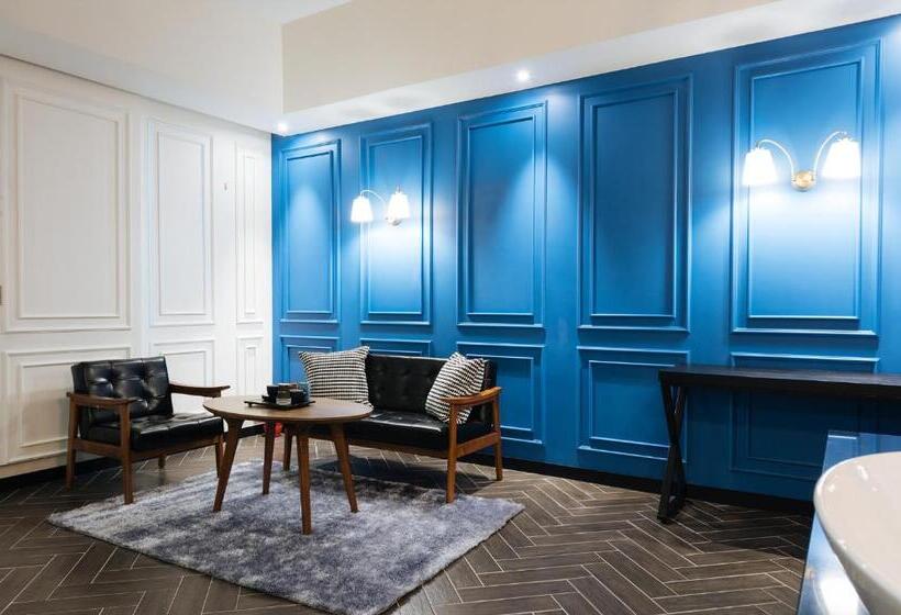 Люкс Повышенной Комфортности, Boutique Hotel Xym Pyeongtaek