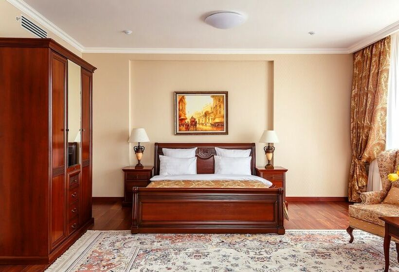 اتاق استاندارد, Alanda