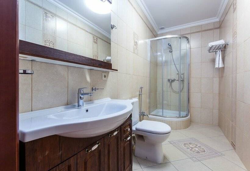 اتاق استاندارد, Alanda