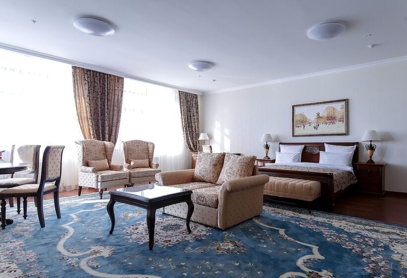 استودیوی استاندارد, Alanda