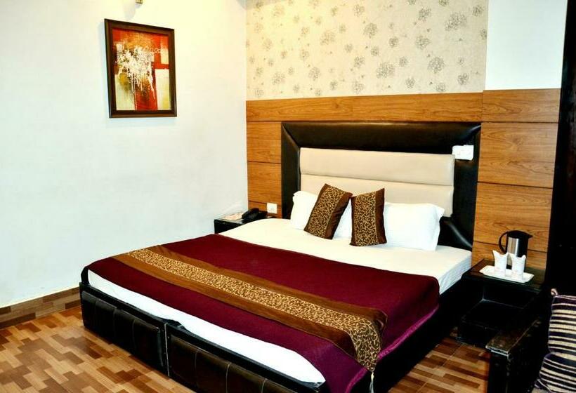 Номер Executive, B.r. Inn