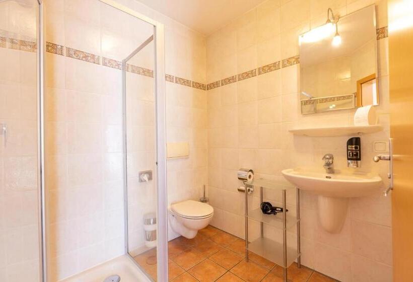 스탠다드 룸, Gästehaus Guggenberger