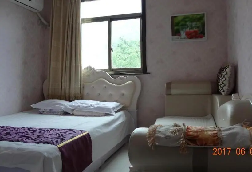 スタンダードトリプルルーム, Huangyaguan Great Wall Li Bo Home