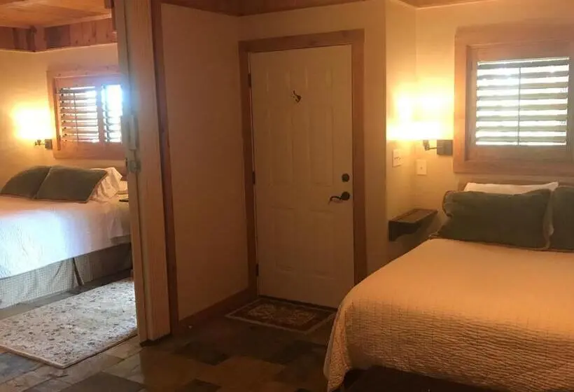 Sviitti, Joshua Creek Ranch