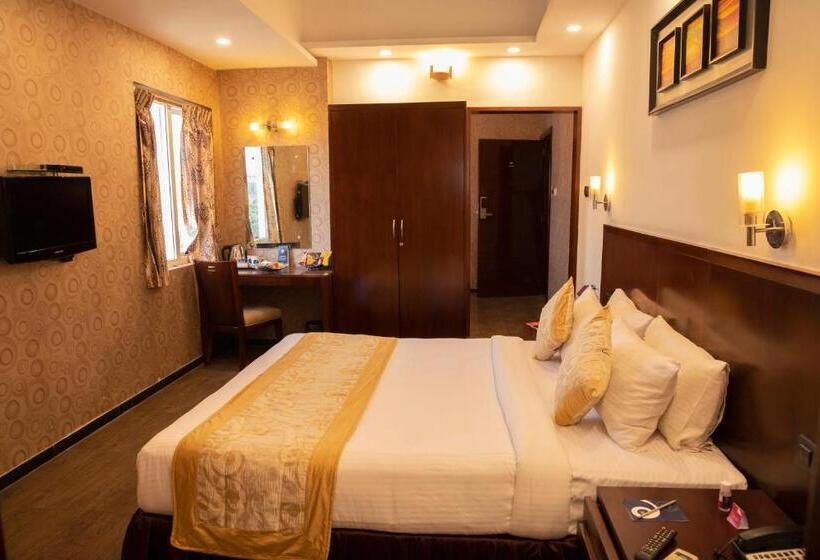 Suite, The Pebble Boutique