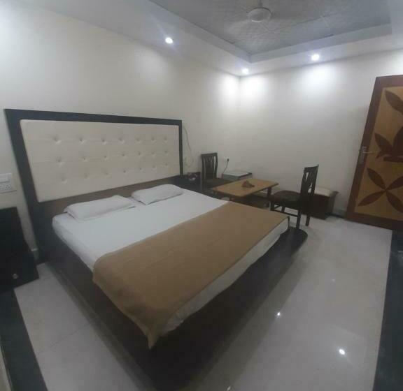 اتاق لوکس, Platinum Plaza