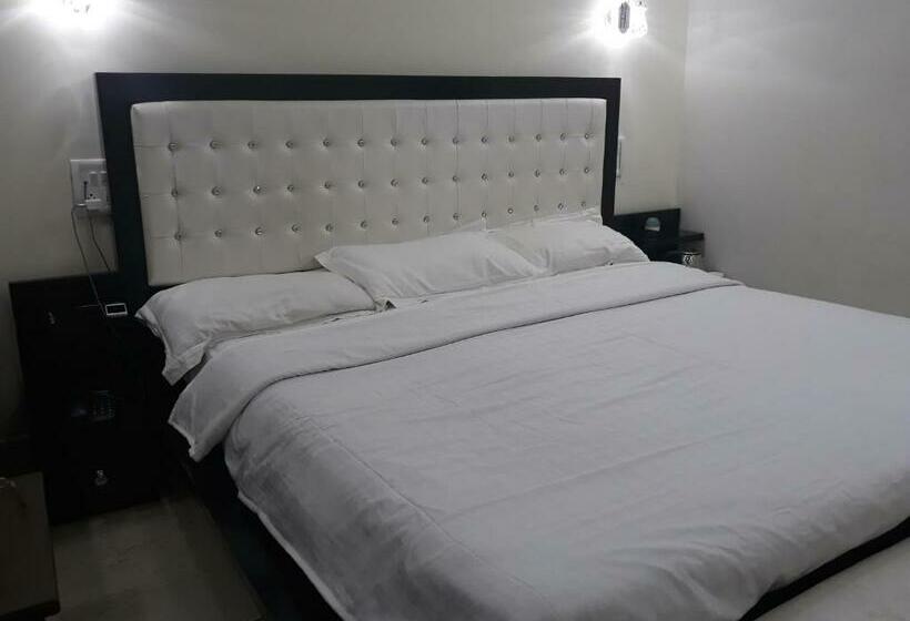 اتاق لوکس, Platinum Plaza