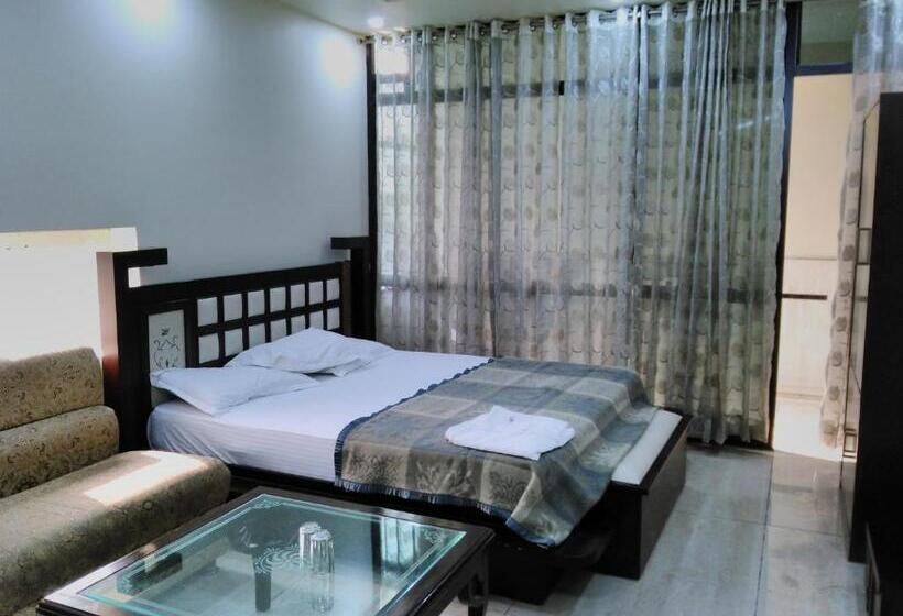 اتاق سوپریور, Platinum Plaza