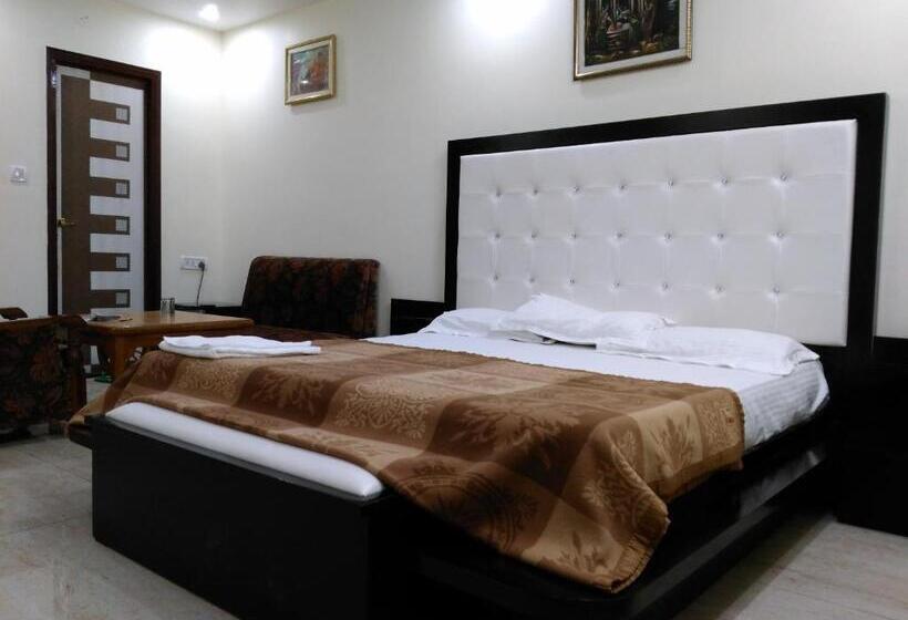 اتاق سوپریور, Platinum Plaza