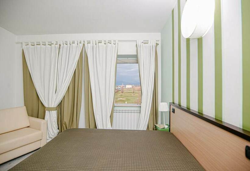 חדר סופריור, Quadrifoglio