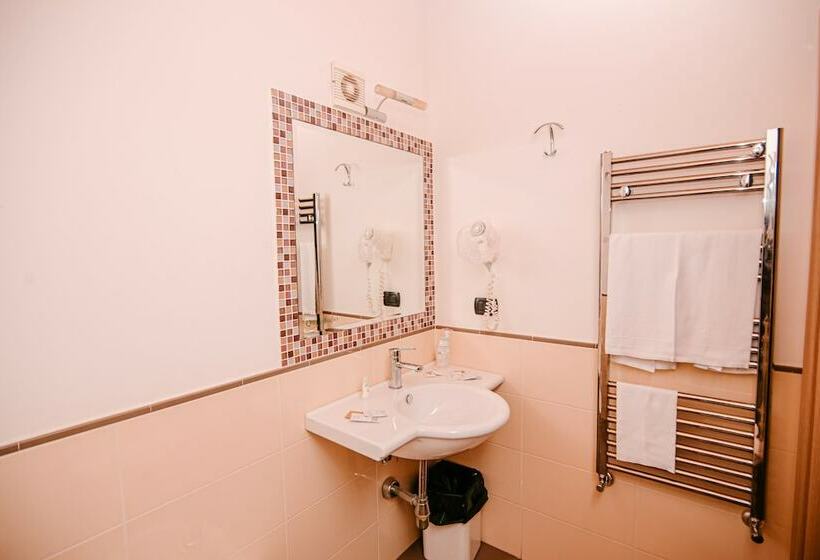 חדר סופריור, Quadrifoglio