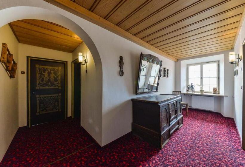 Номер Стандарт, Schmied Von Kochel