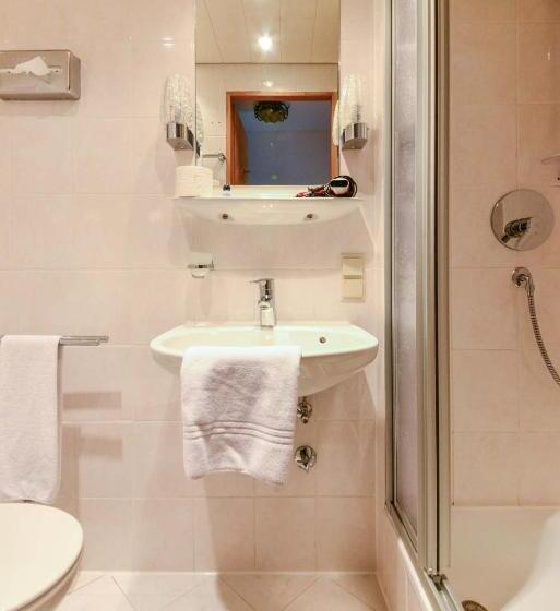 Номер Стандарт, Schmied Von Kochel