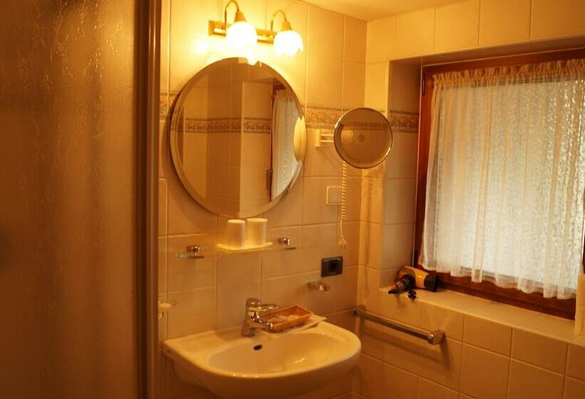 Классический Номер, Schwarzbachhof