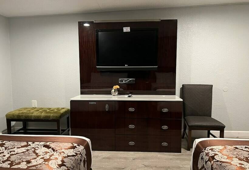 اتاق لوکس, Relax Inn