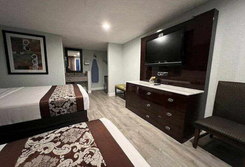 اتاق لوکس, Relax Inn