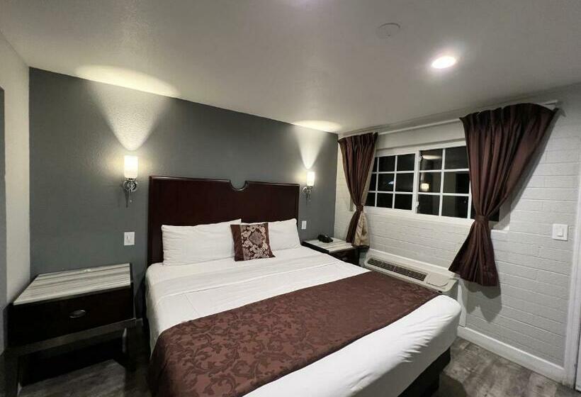 Стандартный Номер Кровать Кинг, Relax Inn