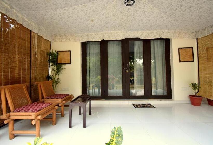 חדר סטנדרט עם מיטת קינג, Sultan Bagh Resort By The Sky Imperial