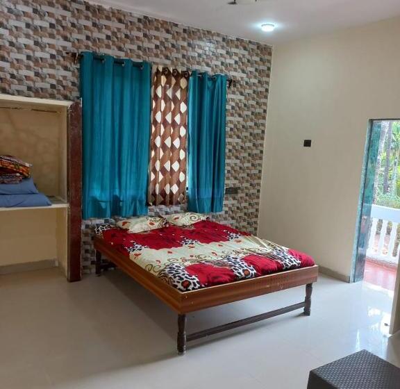 豪华房间, Tendulkar Beach Resort