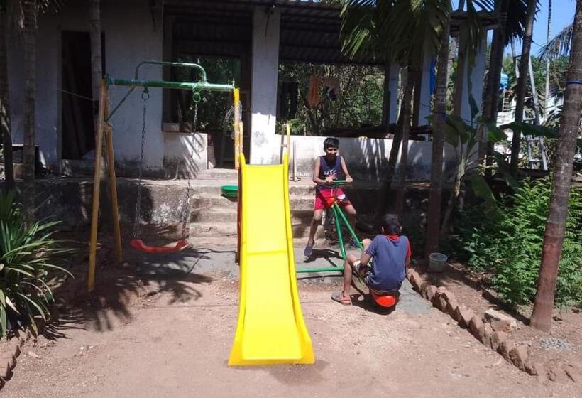 ファミリールーム, Tendulkar Beach Resort