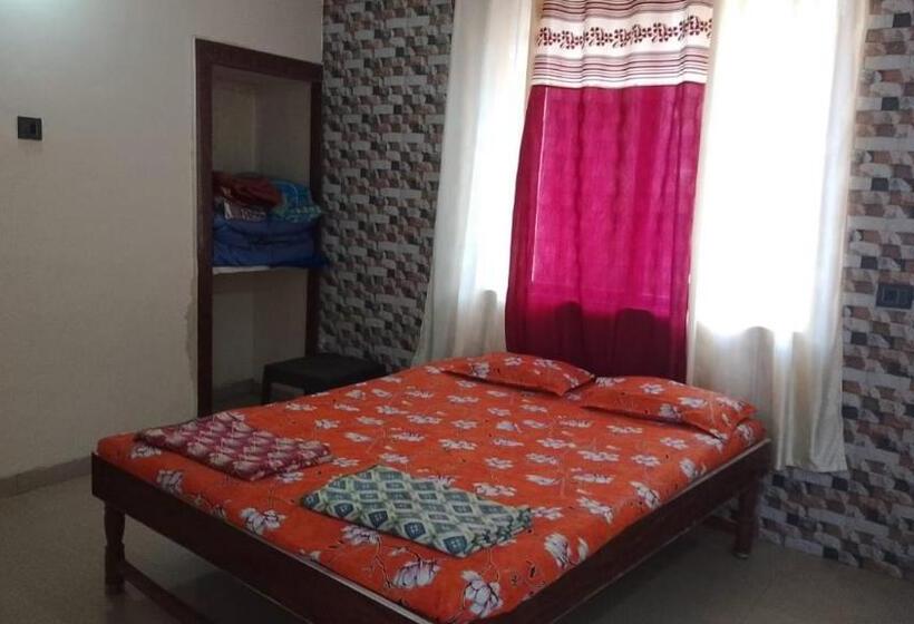 デラックスルーム, Tendulkar Beach Resort