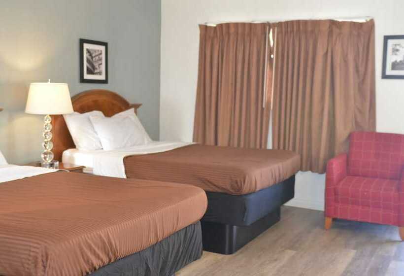 Четырехместный Номер Deluxe, The Oak Motel