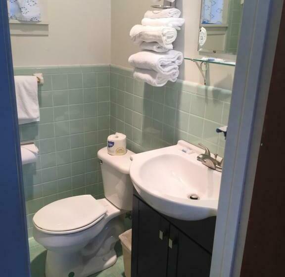 Четырехместный Номер Deluxe, The Oak Motel