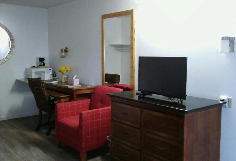 Четырехместный Номер Deluxe, The Oak Motel