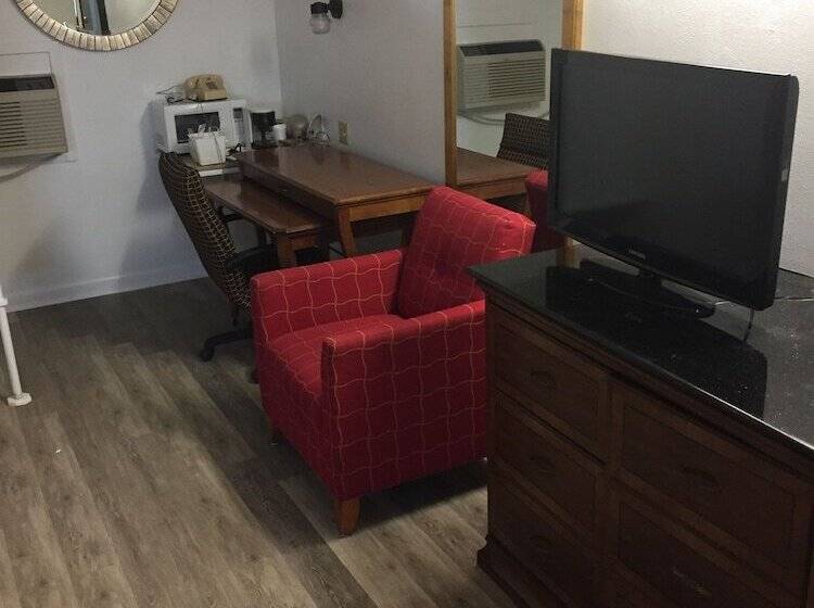 Четырехместный Номер Deluxe, The Oak Motel